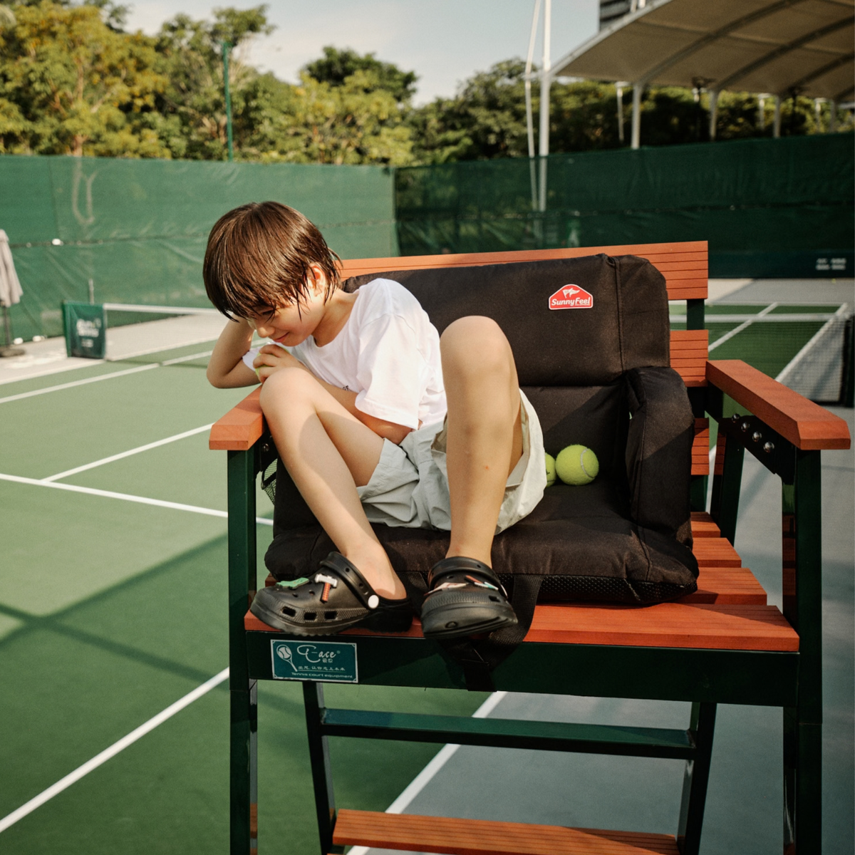 SUNNYFEEL Stadium Seat With Back Support – Reclining Comfort For Game Days & Outdoor Adventures